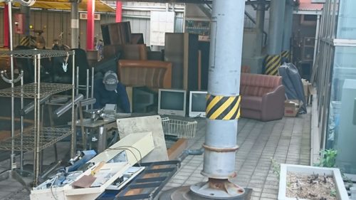 堺市北区の店舗撤去